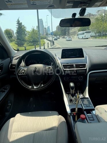 Mitsubishi Eclipse Cross 2018, 159,855 km - 1.5 l - Bakı