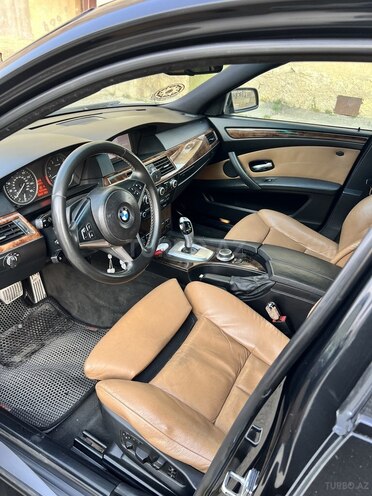 BMW 528 2008, 265,000 km - 3.0 l - Bakı