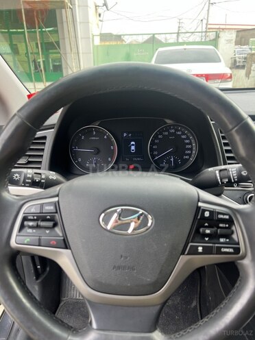 Hyundai Avante 2015, 182,000 km - 1.6 l - Bakı