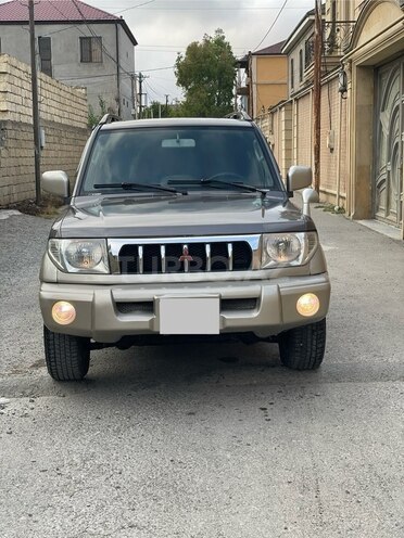 Mitsubishi Pajero io 1999, 425,372 km - 1.8 л - Bakı