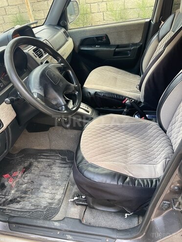 Mitsubishi Pajero io 1999, 425,372 km - 1.8 л - Bakı