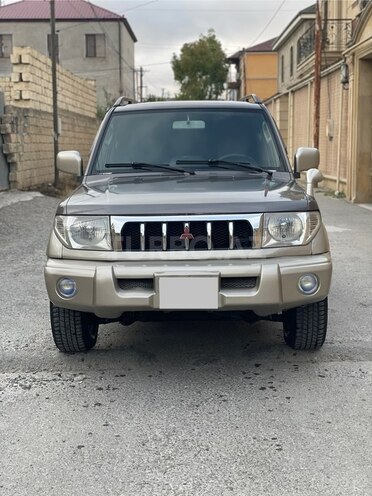 Mitsubishi Pajero io 1999, 425,372 km - 1.8 л - Bakı