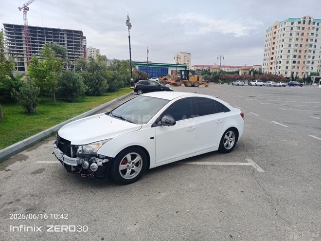 Chevrolet Cruze 2013, 270,000 km - 1.4 l - Sumqayıt