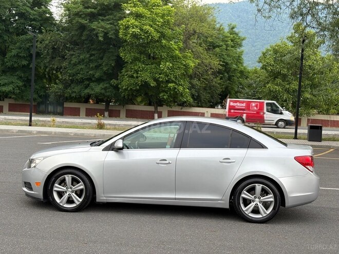 Chevrolet Cruze 2013, 266,000 km - 1.4 l - Zaqatala