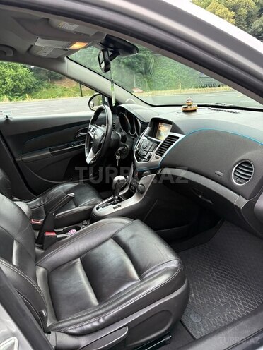 Chevrolet Cruze 2013, 266,000 km - 1.4 l - Zaqatala