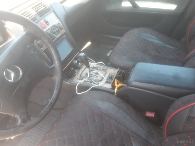 Mercedes E 240 1999, 380,000 km - 2.6 l - Gəncə