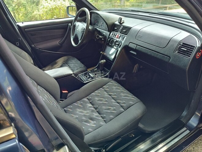Mercedes C 180 1997, 487,129 km - 1.8 л - Astara
