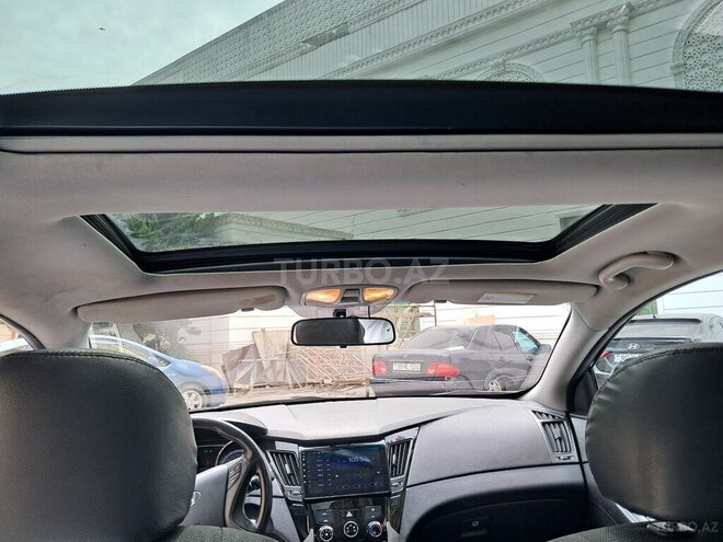 Hyundai Sonata-3