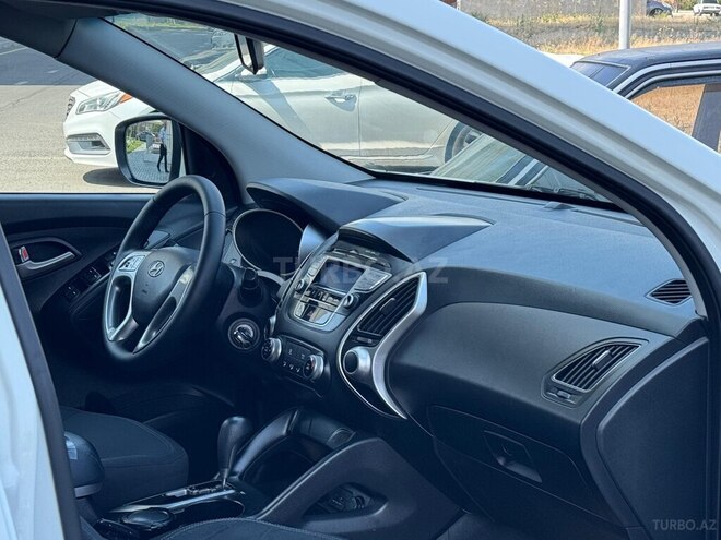 Hyundai ix35 2013, 135,300 km - 2.0 л - Gəncə