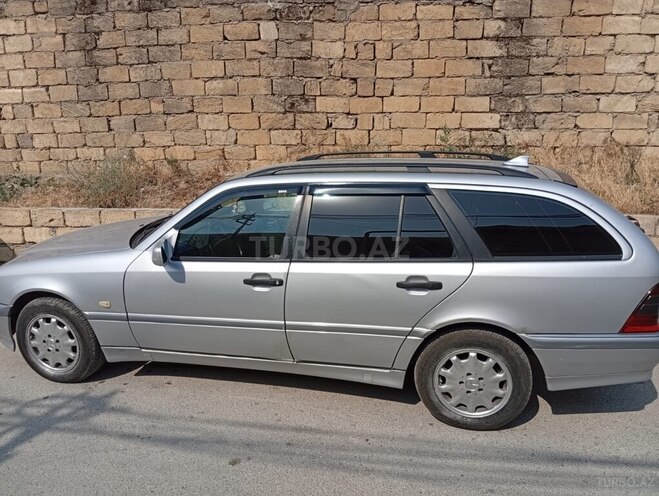 Mercedes C 220 d 2000, 150,000 km - 2.2 l - Sumqayıt
