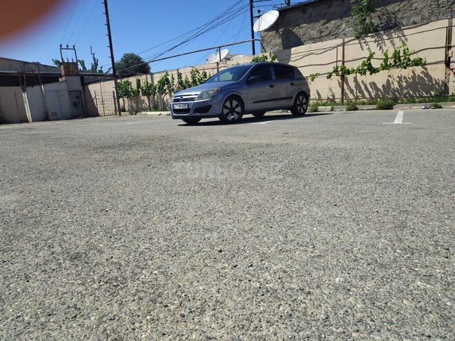 Opel Astra 2004, 200,000 km - 1.8 l - Sumqayıt