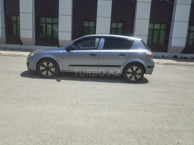 Opel Astra 2004, 200,000 km - 1.8 l - Sumqayıt
