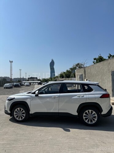 Toyota Corolla Cross 2025, 0 km - 2.0 л - Bakı