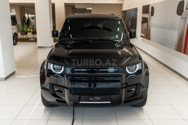 Land Rover Defender-1