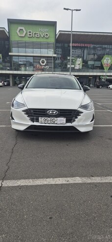 Hyundai Sonata-1