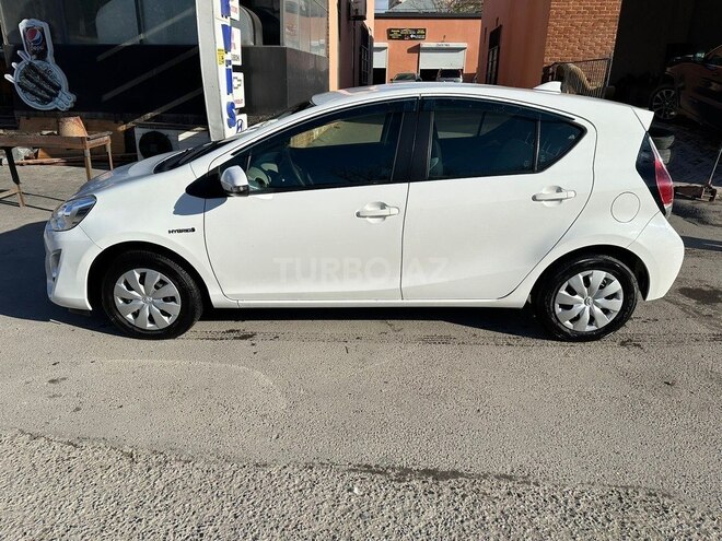 Toyota Aqua 2017, 200,000 km - 1.5 l - Bakı