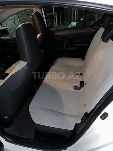 Toyota Aqua 2017, 200,000 km - 1.5 l - Bakı