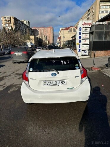 Toyota Aqua 2017, 200,000 km - 1.5 l - Bakı