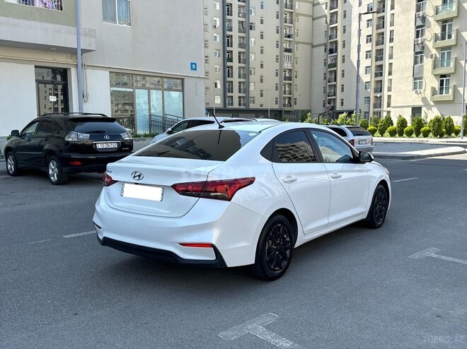 Hyundai Accent 2018, 115,873 km - 1.6 l - Bakı