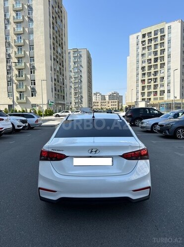 Hyundai Accent 2018, 115,873 km - 1.6 l - Bakı