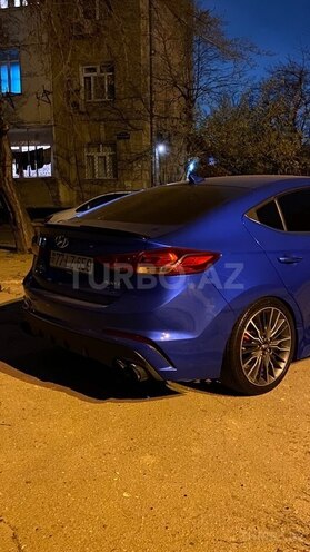 Hyundai Elantra 2017, 233,355 km - 1.6 l - Bakı