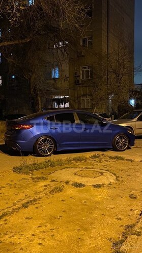 Hyundai Elantra 2017, 233,355 km - 1.6 l - Bakı