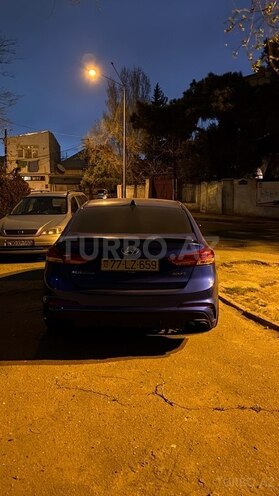 Hyundai Elantra 2017, 233,355 km - 1.6 l - Bakı