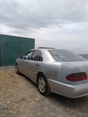 Mercedes E 240 1998, 387,000 km - 2.4 l - Bakı