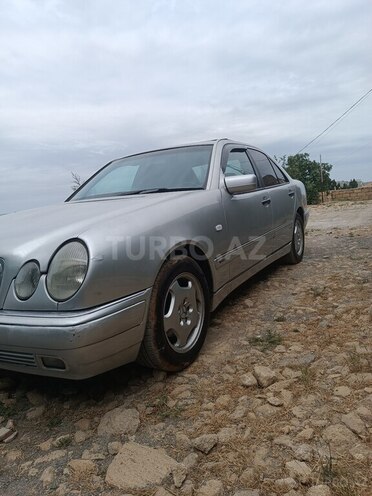 Mercedes E 240 1998, 387,000 km - 2.4 l - Bakı