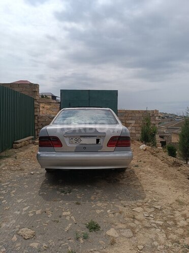 Mercedes E 240 1998, 387,000 km - 2.4 l - Bakı