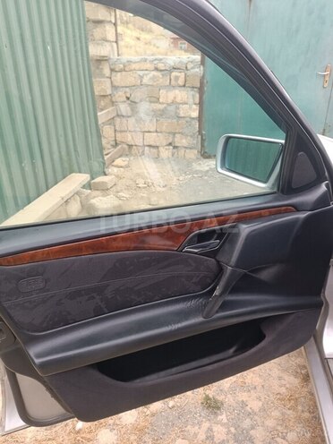 Mercedes E 240 1998, 387,000 km - 2.4 l - Bakı