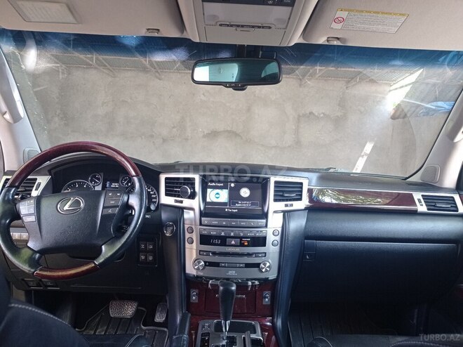 Lexus LX 570-3
