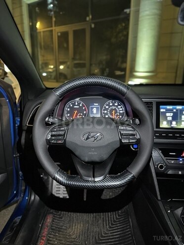 Hyundai Elantra 2017, 233,355 km - 1.6 l - Bakı