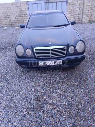 Mercedes E 200 1997, 300,000 km - 2.0 l - Sabirabad