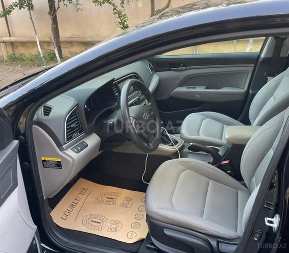Hyundai Elantra 2017, 77,000 km - 2.0 l - Bakı
