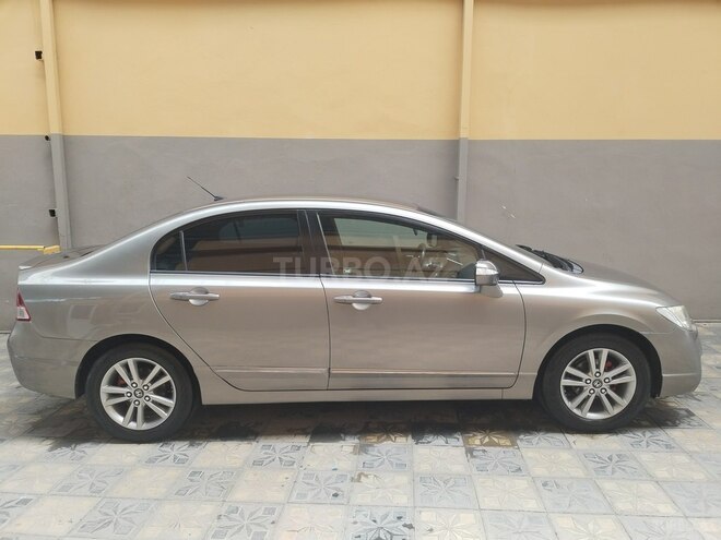 Honda Civic 2006, 219,000 km - 1.3 l - Bakı