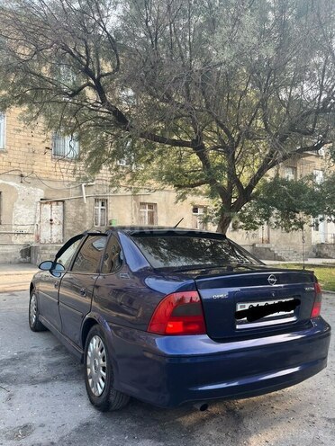 Opel Vectra 1999, 342,550 km - 1.6 l - Sumqayıt