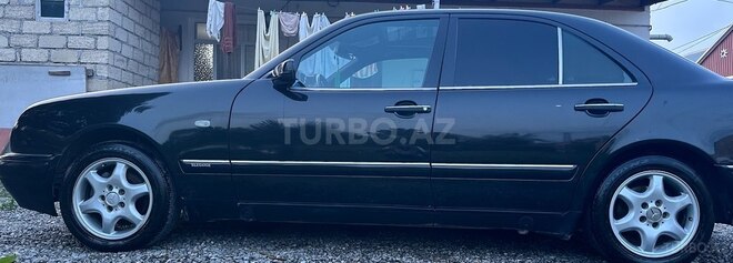 Mercedes E 240 1998, 475,000 km - 2.4 l - Bərdə