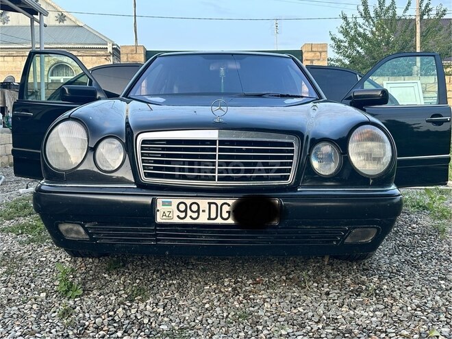 Mercedes E 240 1998, 475,000 km - 2.4 l - Bərdə