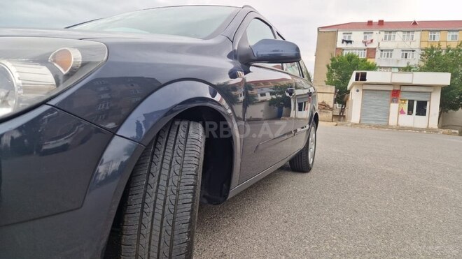 Opel Astra 2006, 216,000 km - 1.4 l - Sumqayıt
