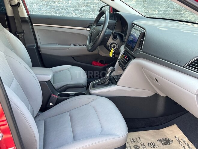 Hyundai Elantra 2017, 77,213 km - 2.0 l - Bakı