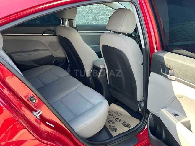 Hyundai Elantra 2017, 77,213 km - 2.0 l - Bakı