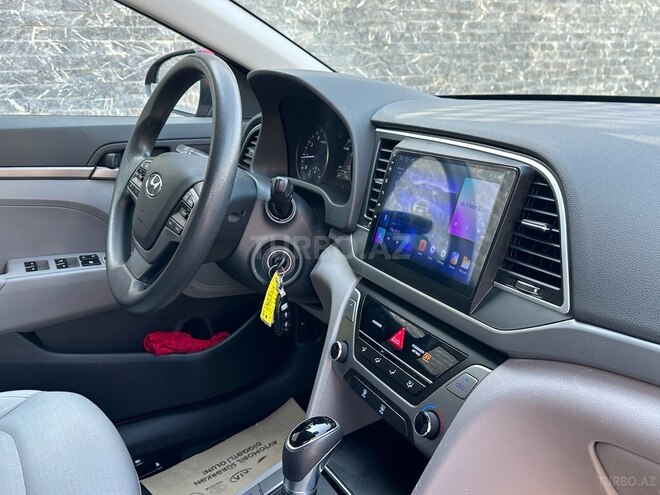 Hyundai Elantra 2017, 77,213 km - 2.0 l - Bakı