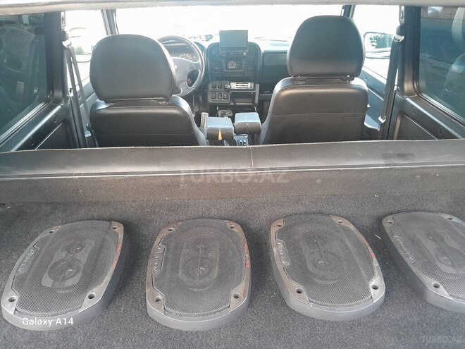 LADA (VAZ) Niva 2016, 180,000 km - 1.7 л - Gəncə