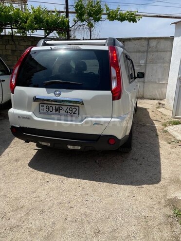 Nissan X-Trail 2011, 132,000 km - 2.5 л - Bakı