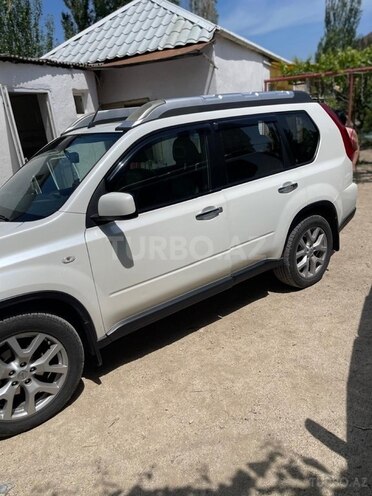 Nissan X-Trail 2011, 132,000 km - 2.5 л - Bakı