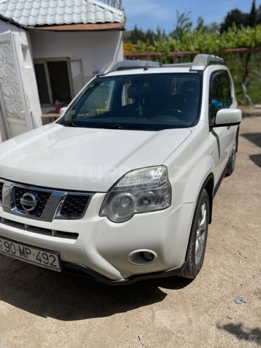 Nissan X-Trail 2011, 132,000 km - 2.5 л - Bakı