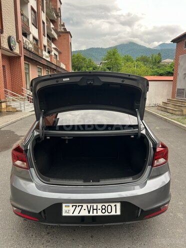Hyundai Elantra 2019, 73,000 km - 2.0 l - Zaqatala
