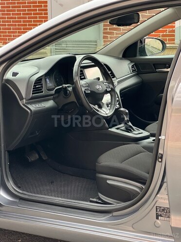Hyundai Elantra 2019, 73,000 km - 2.0 l - Zaqatala