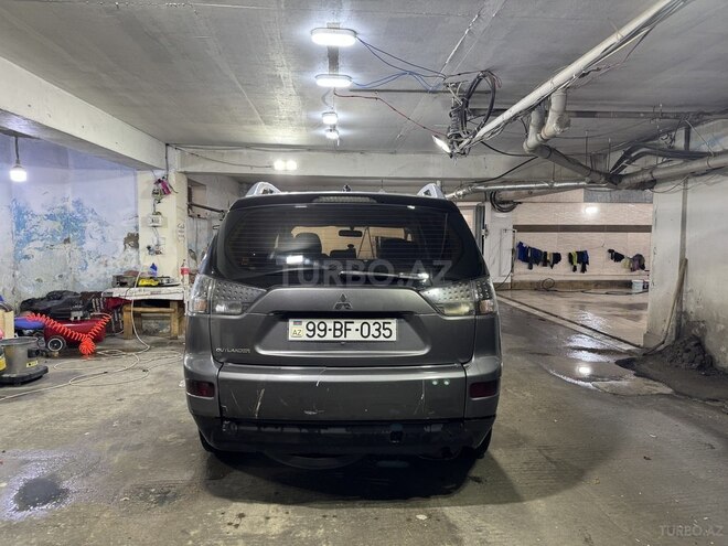 Mitsubishi Outlander 2008, 265,000 km - 2.4 l - Bakı